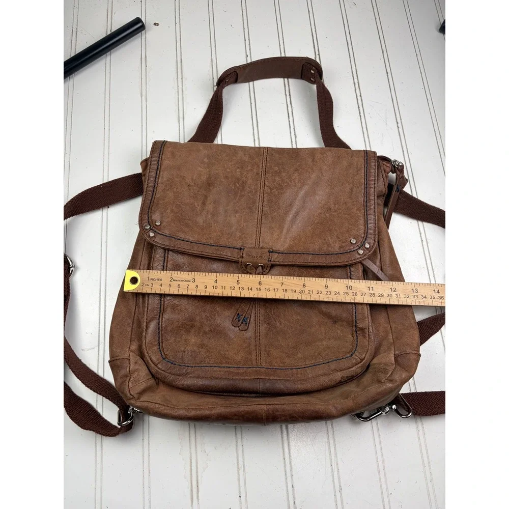 The Sak Ventura Vintage Y2K Brown Distressed Leather Convertible Backpack Bag